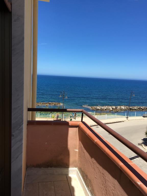 شقة Vista Mare ترابيتو المظهر الخارجي الصورة